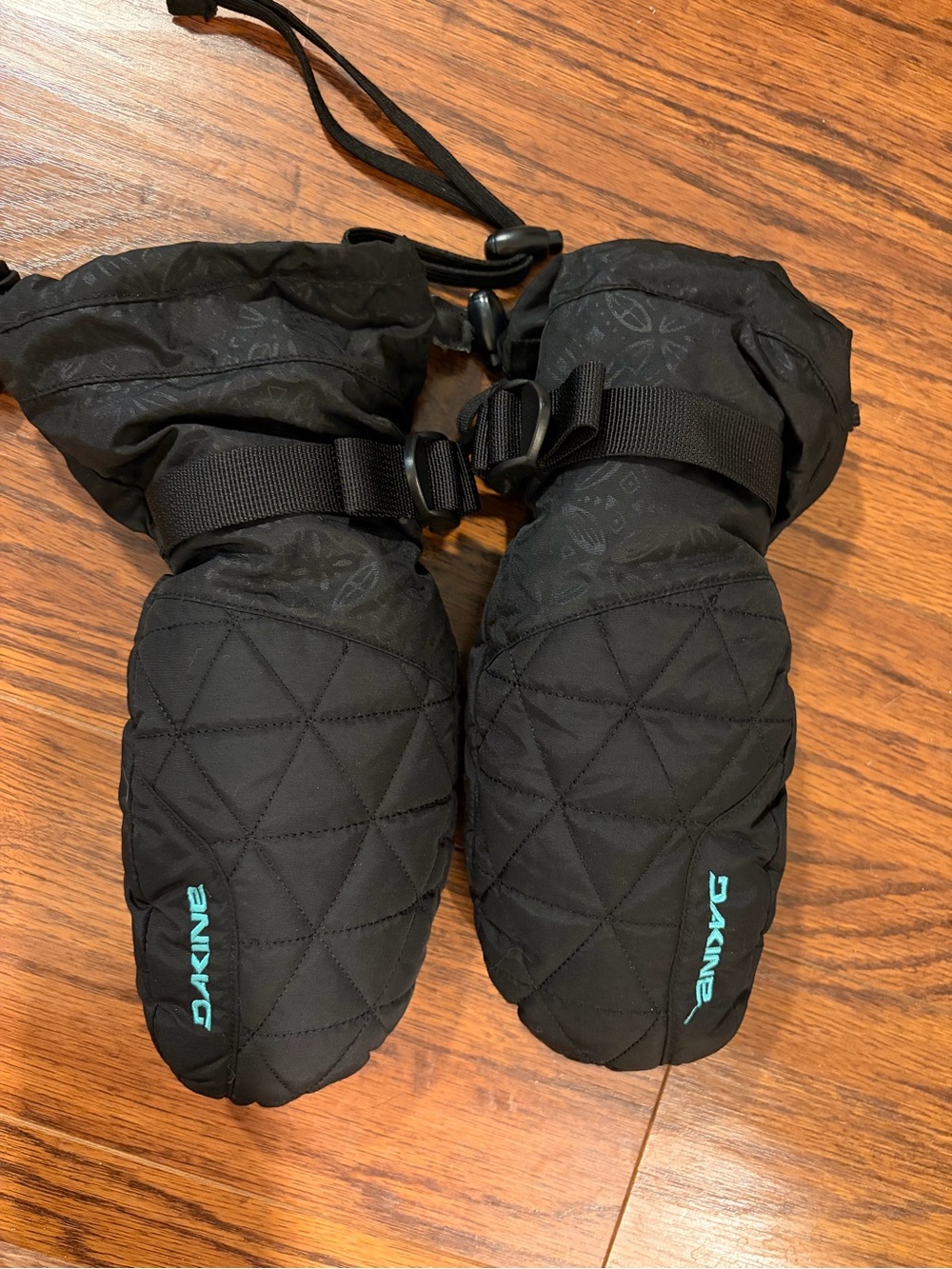 Dakine Camino Mitt Women’s Ski Snowboard Gloves 2-in-1 Waterproof Mittens
